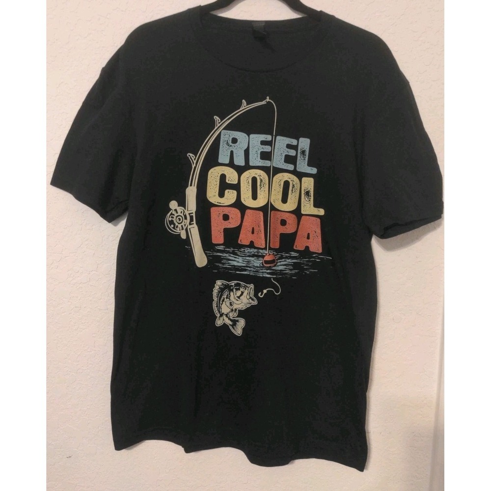 Gildan Funny Men's Fishing Short Sleeve T-shirt. Size M NWOT